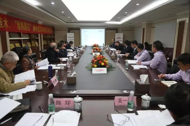 叼嘿视频网站陶瓷集团大规格瓷质薄板